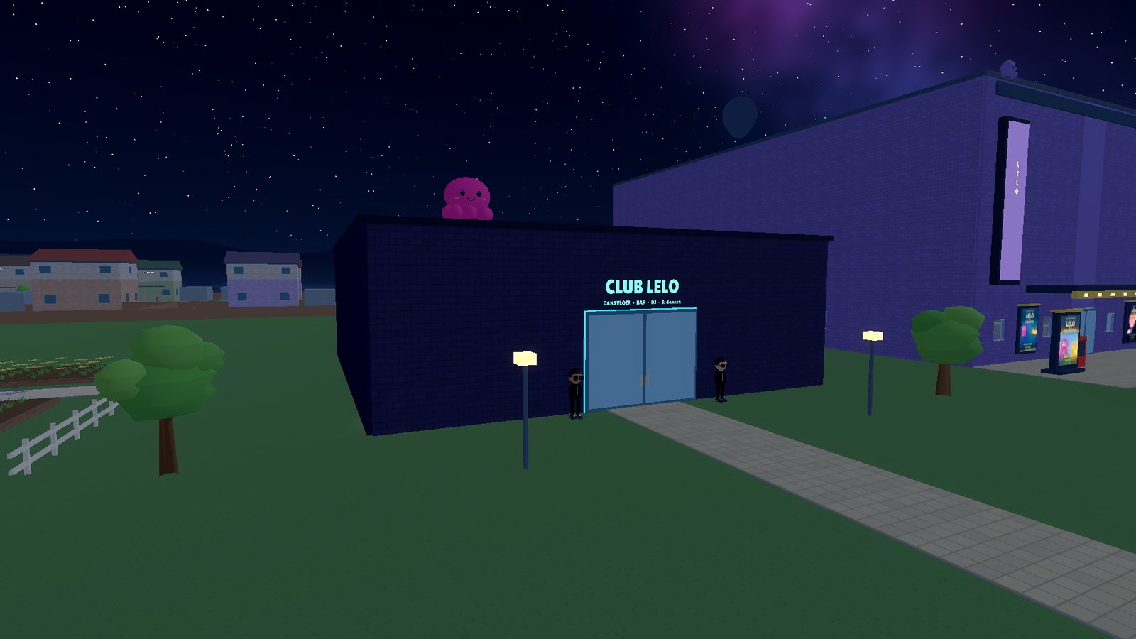 Club Lelo, met dj en dansvloer